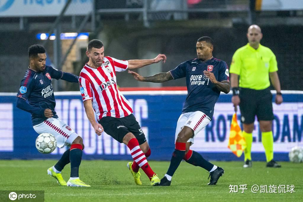 教练团队原 教练团队原