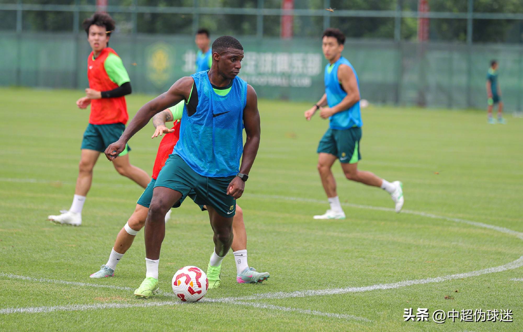 中国队该如 中国队该如